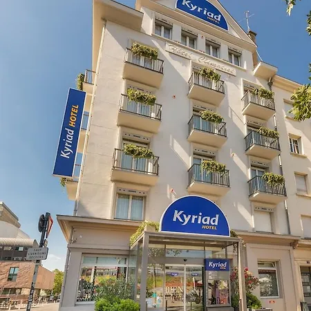 Kyriad Centre Gare Hotel 3*